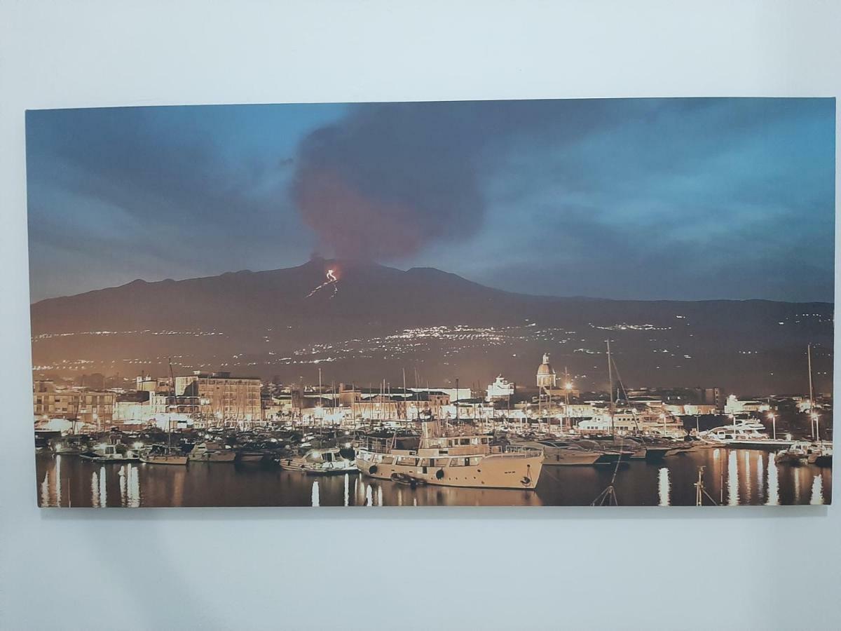 ジャルディーニ・ナクソスLa Casa Nel Vicoloアパートメント エクステリア 写真