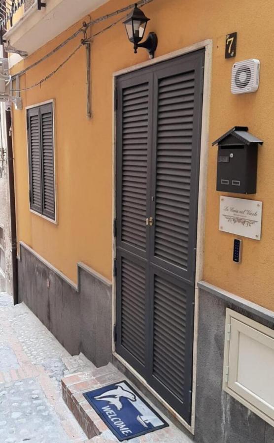 ジャルディーニ・ナクソスLa Casa Nel Vicoloアパートメント エクステリア 写真